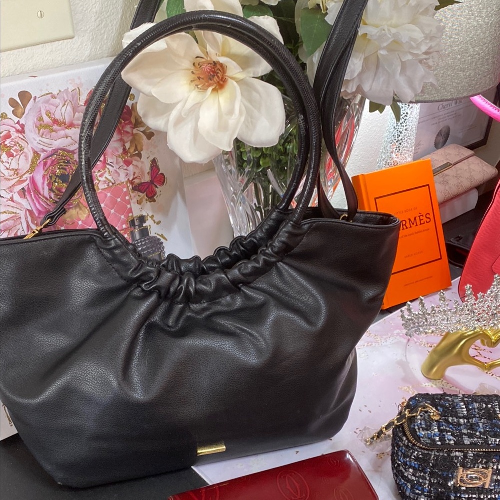 Rachel Zoe Black Shoulder Bag